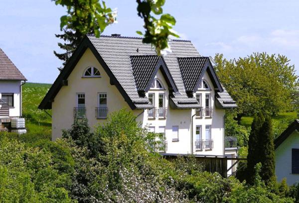 Gaestehaus Waldecker Boos Exterior foto