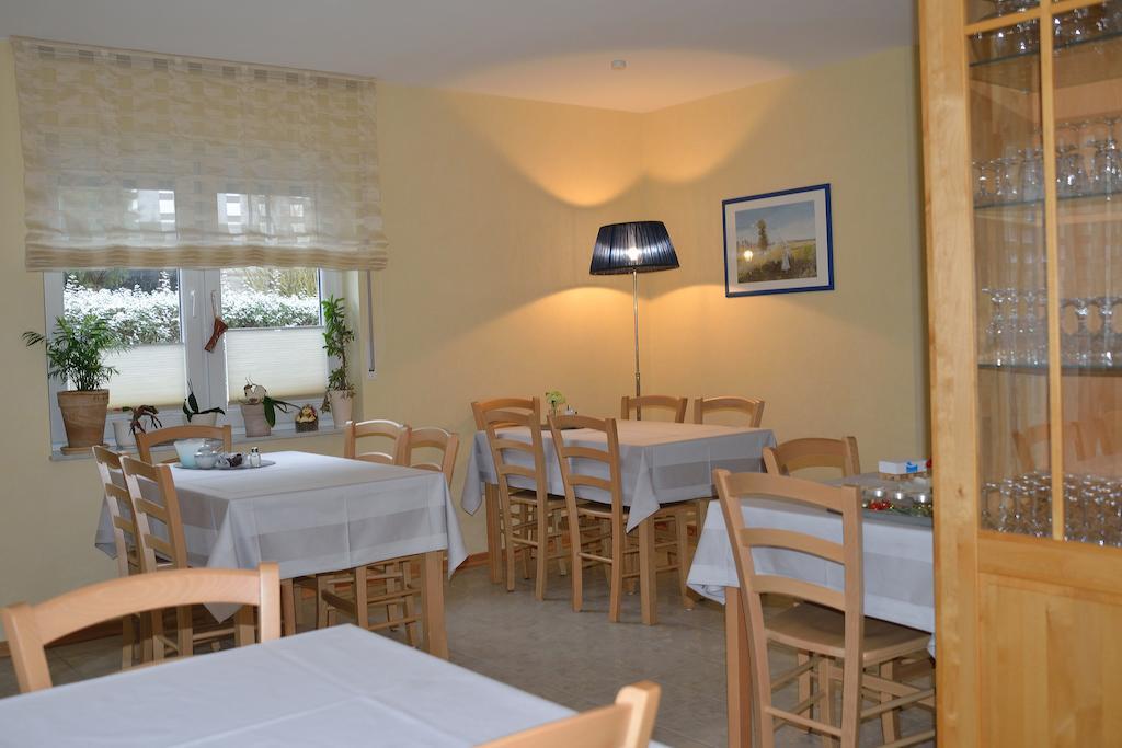 Gaestehaus Waldecker Boos Exterior foto